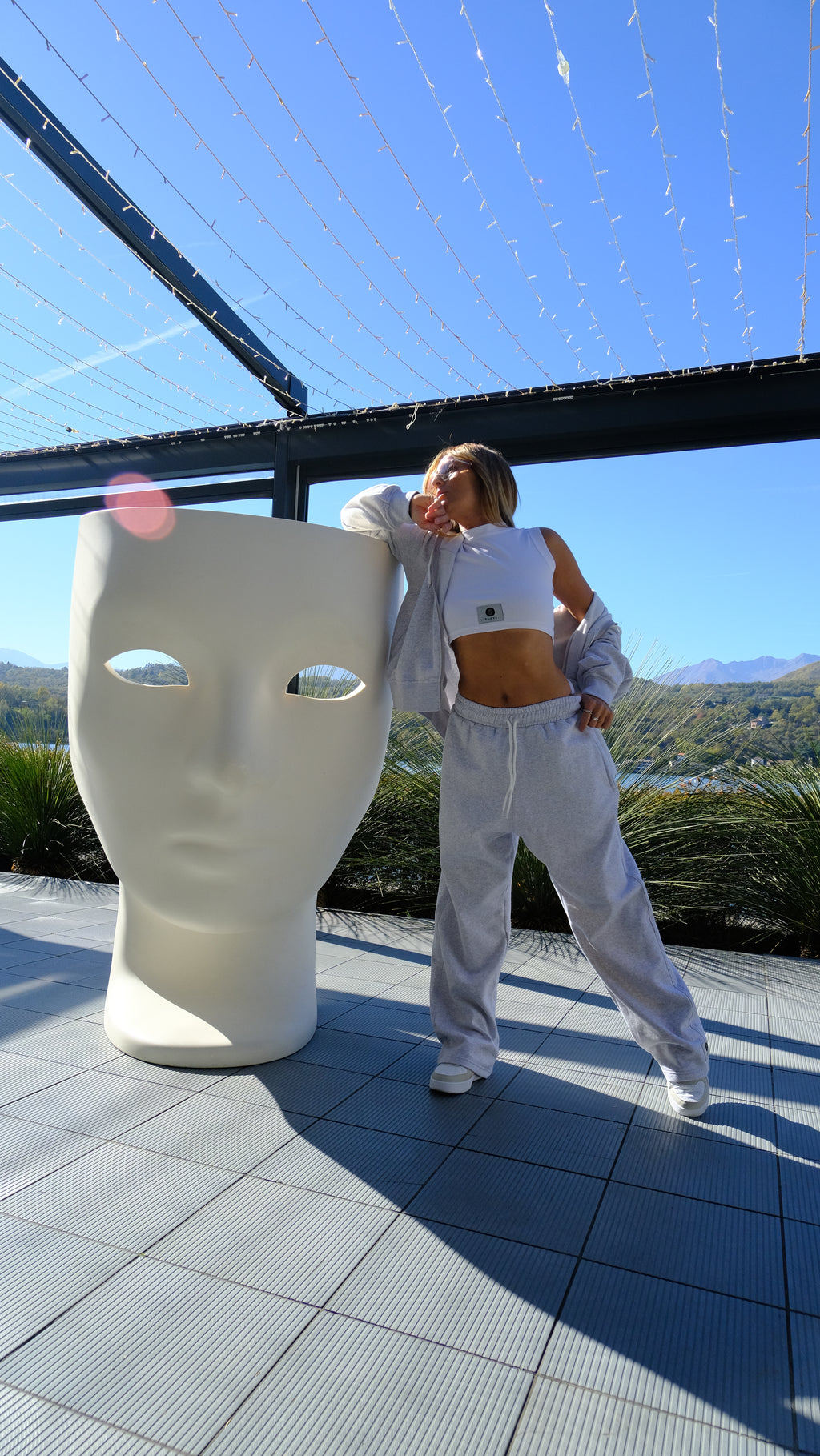 Tuta oversize con fepla e pantaloni - morbida, comoda e versatile