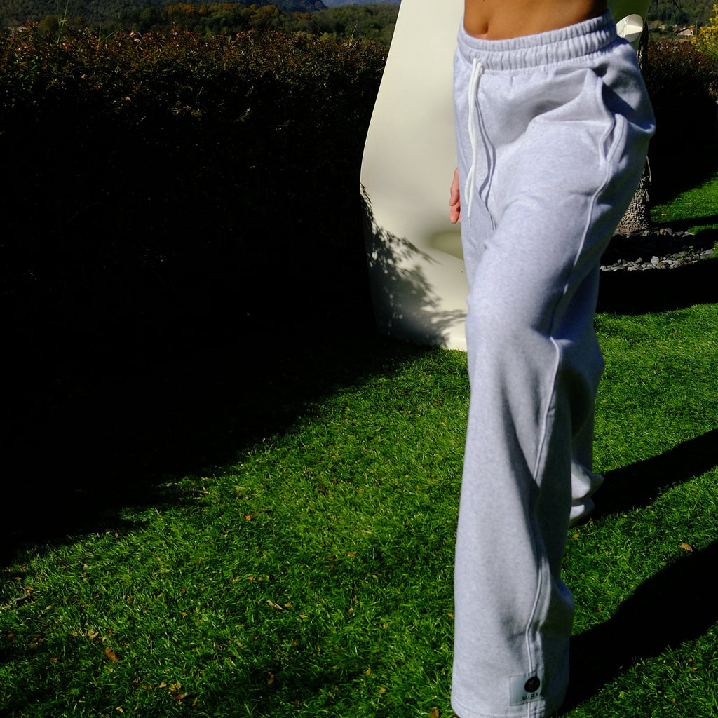 Pantalone tuta oversize con tasche laterali - soft, comfy e super versatile