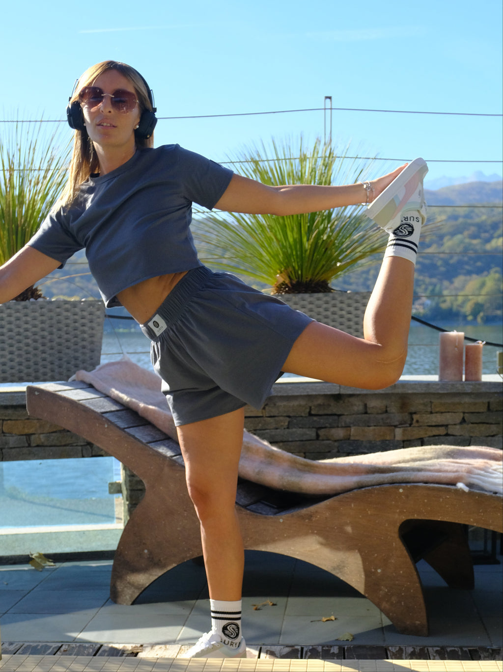 Set Surya t-shirt cropped e pantaloncino