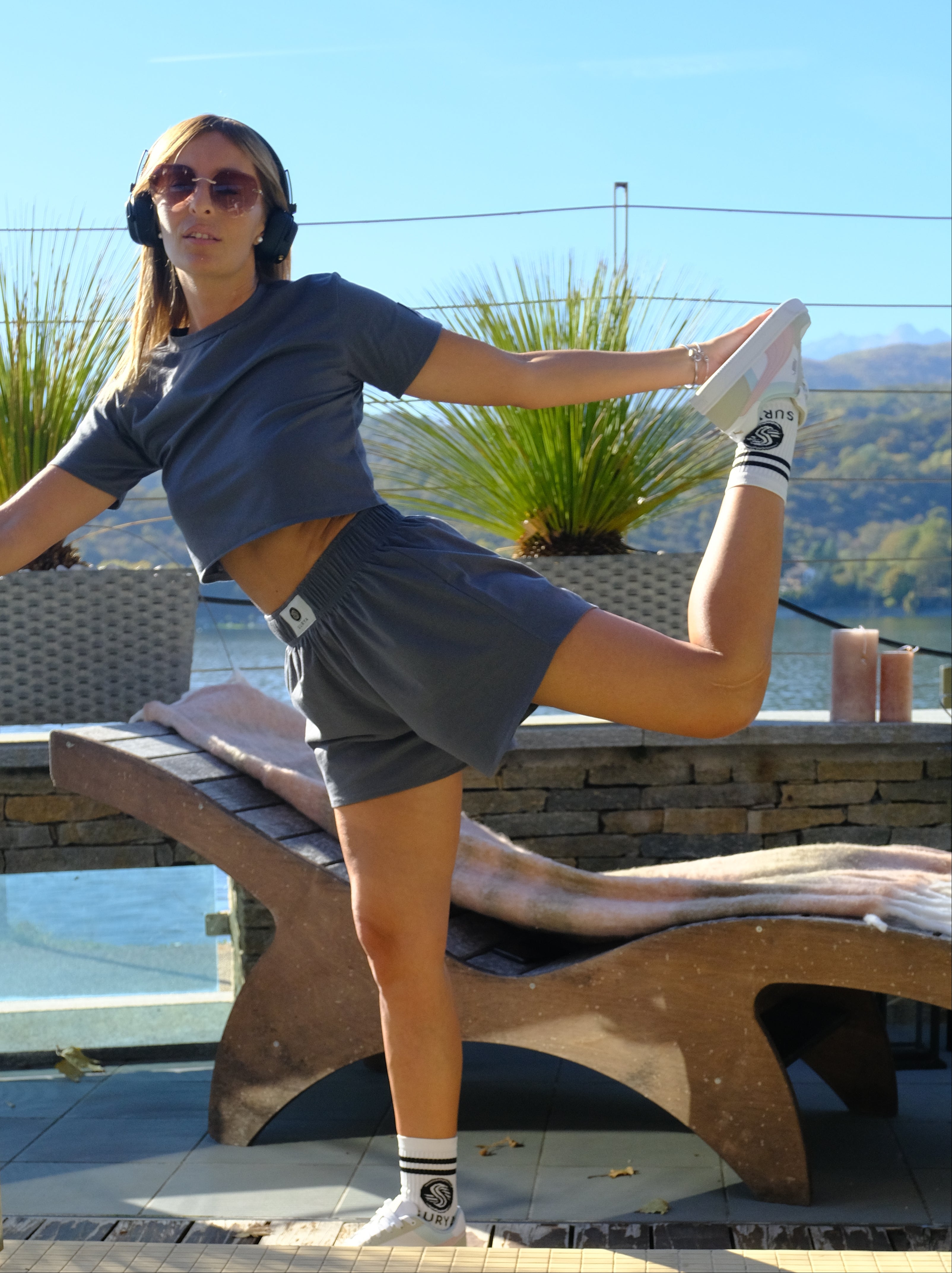 Set Surya t-shirt cropped e pantaloncino